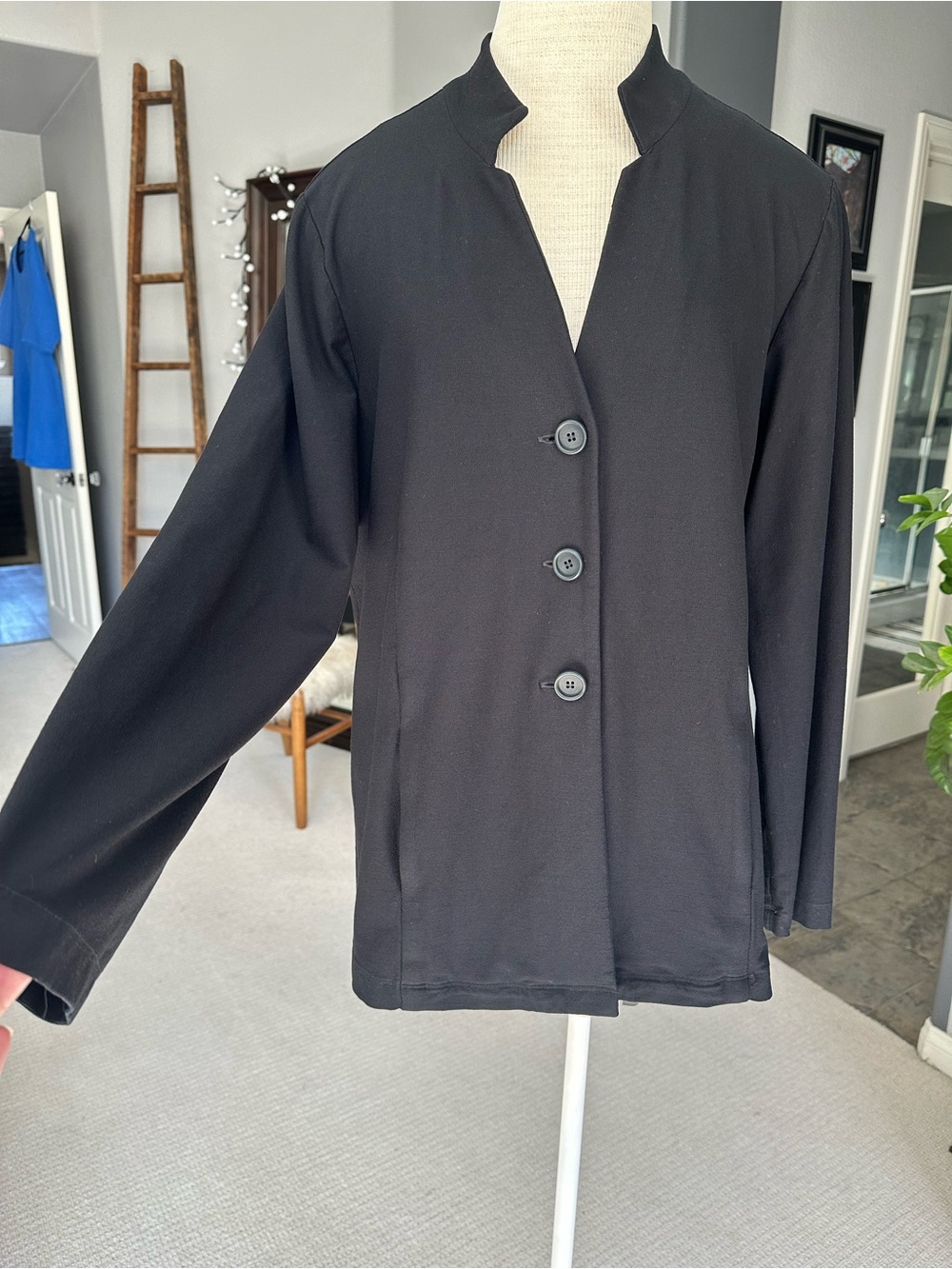 Eileen Fisher Black Mandarin Collar Button-Front Jacket, size large